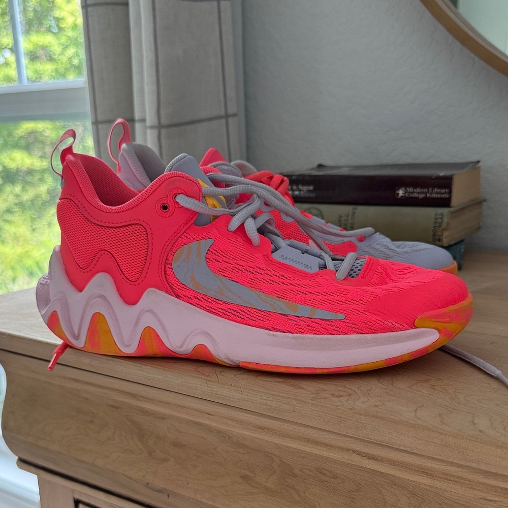 Nike Giannis Immortality Smoothie